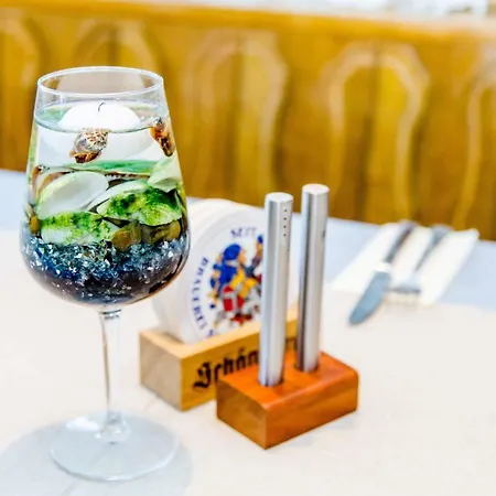 Pensión Taverna Unik