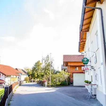 Gasthof Taverna Unik