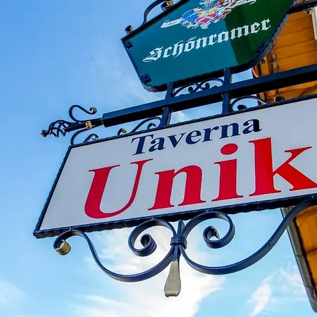 Gasthof Taverna Unik *