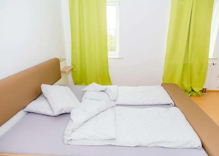 Taverna Unik Affittacamere Saaldorf