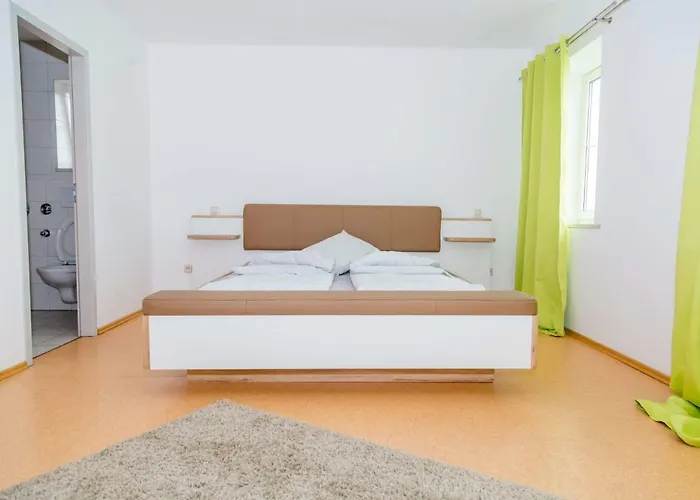 Taverna Unik Affittacamere *